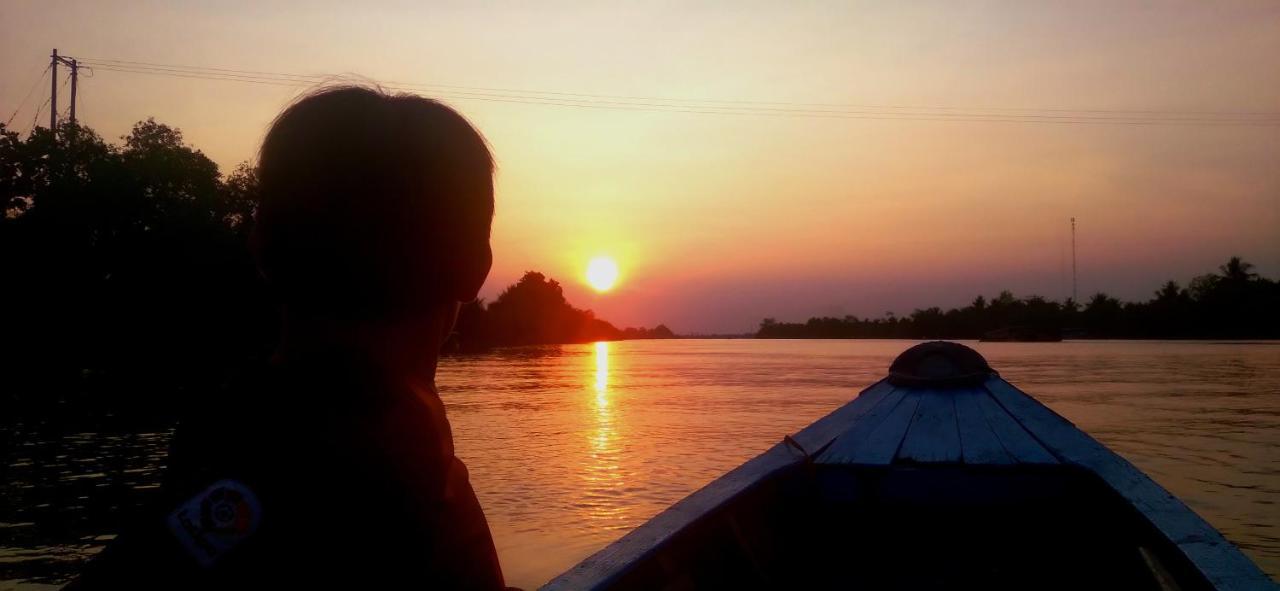 Hong Thai River Side Homestay Ben Tre Buitenkant foto