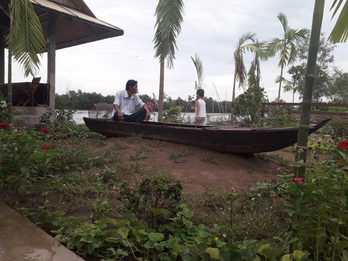 Hong Thai River Side Homestay Ben Tre Buitenkant foto